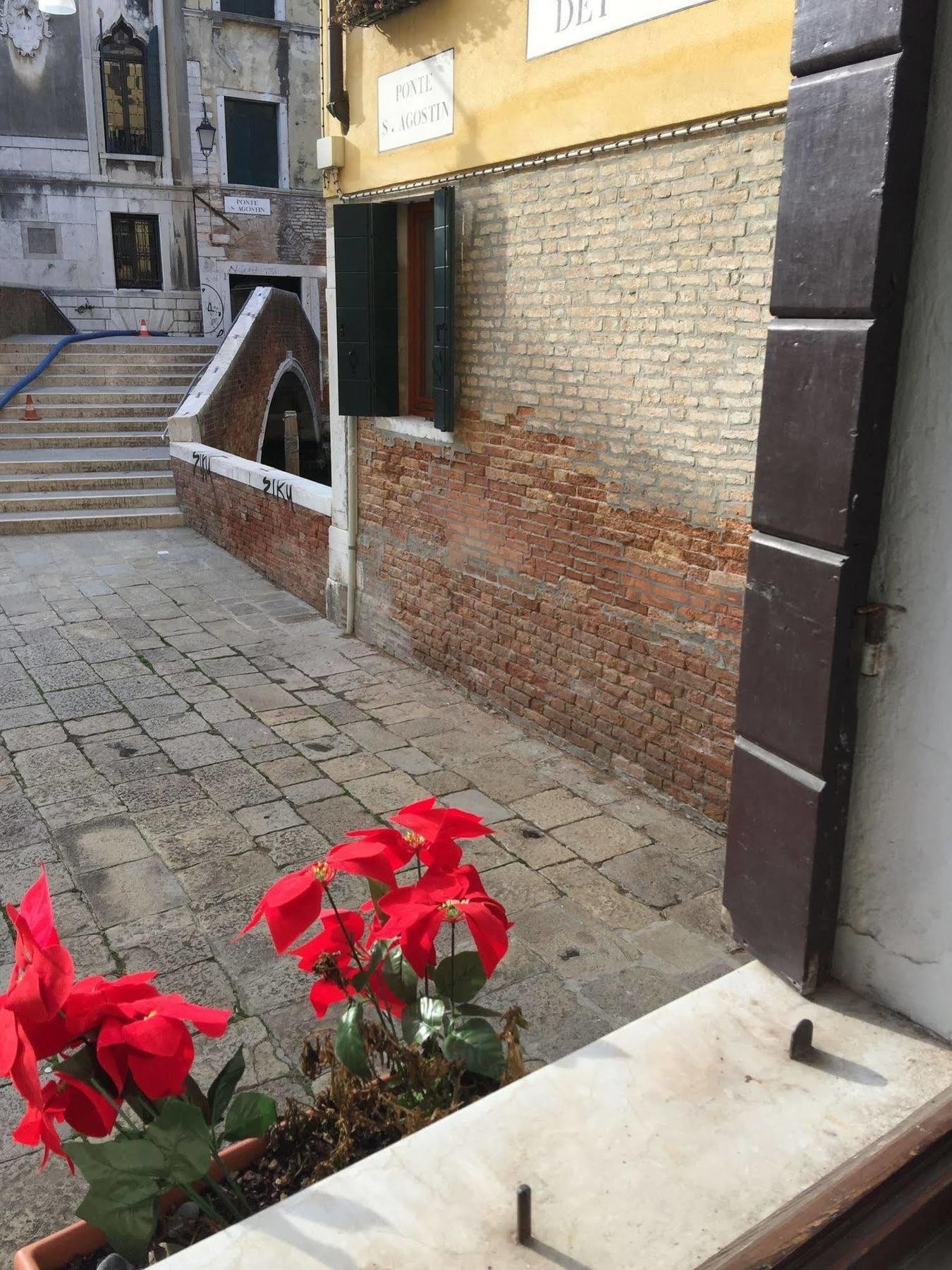 Home Lovers Apartment Venedik Dış mekan fotoğraf
